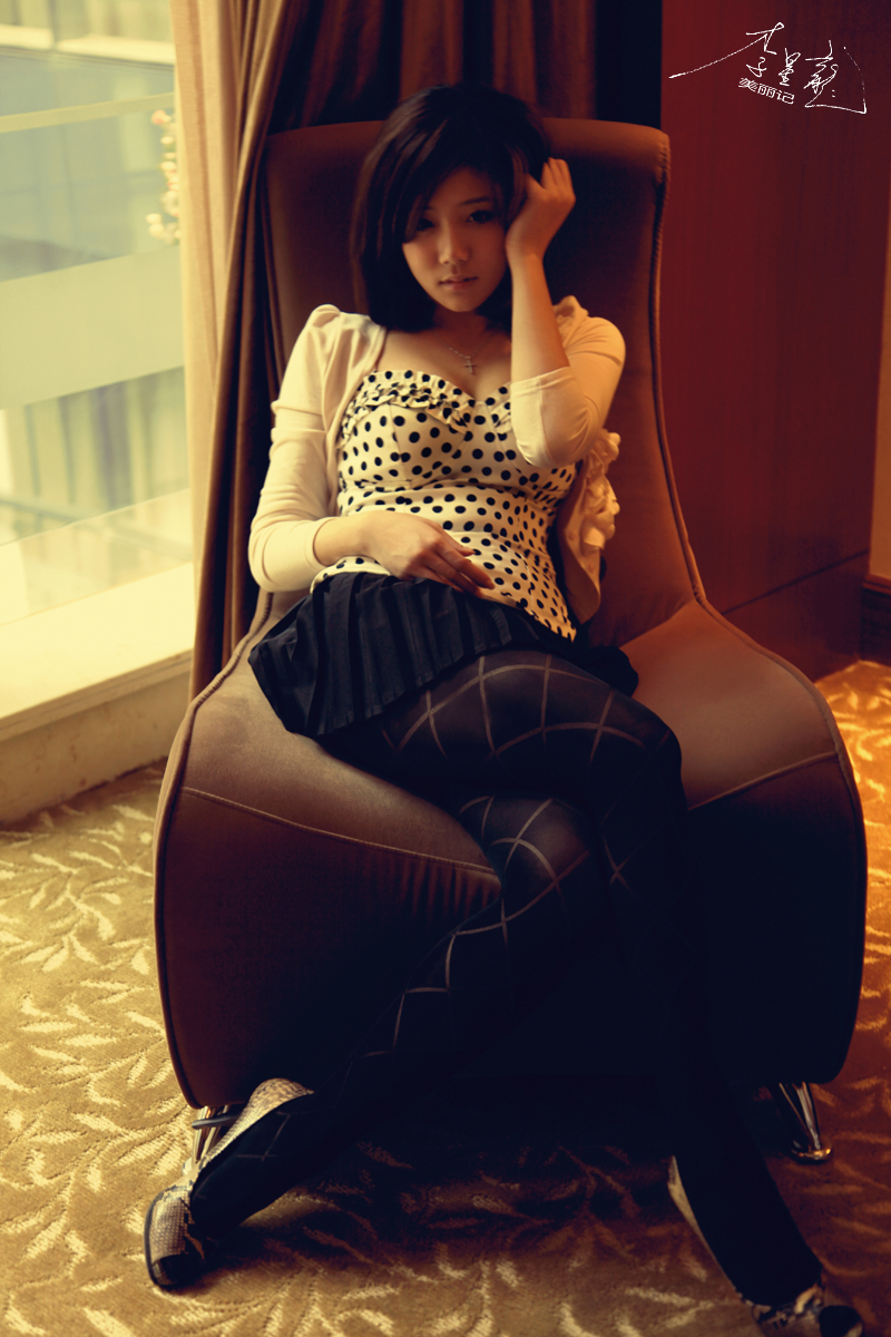 Apr. 2010 Li Xinglong Photography - Beauty Story - Zhou Yinyin, a girl majoring in Virgo Dance